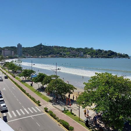 Apartamento De Cobertura Frente Para O Mar Itapema Esterno foto
