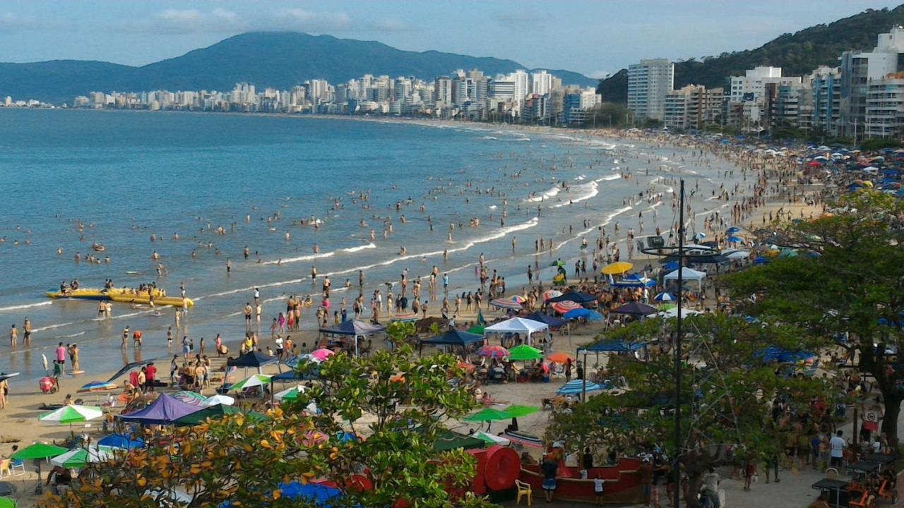Apartamento De Cobertura Frente Para O Mar Itapema Esterno foto