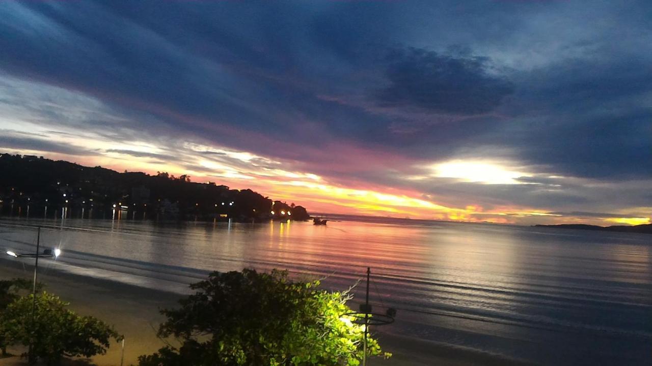 Apartamento De Cobertura Frente Para O Mar Itapema Esterno foto