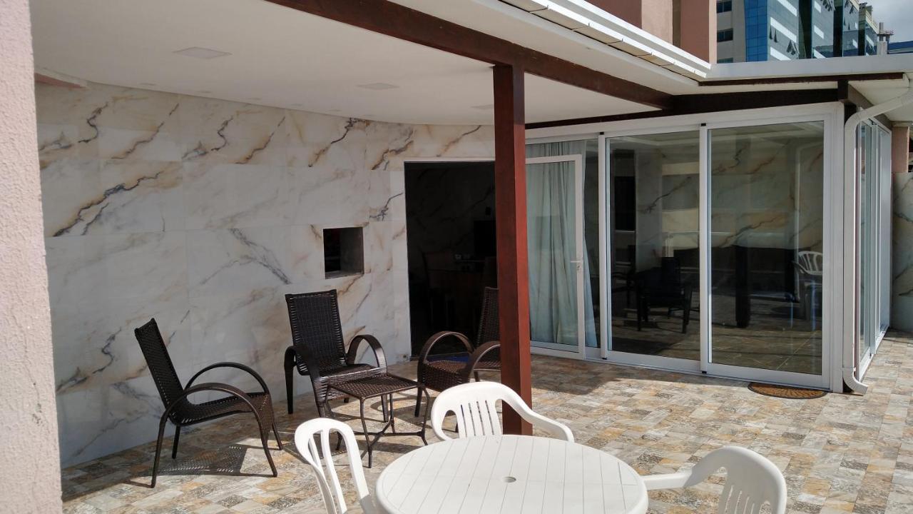 Apartamento De Cobertura Frente Para O Mar Itapema Esterno foto
