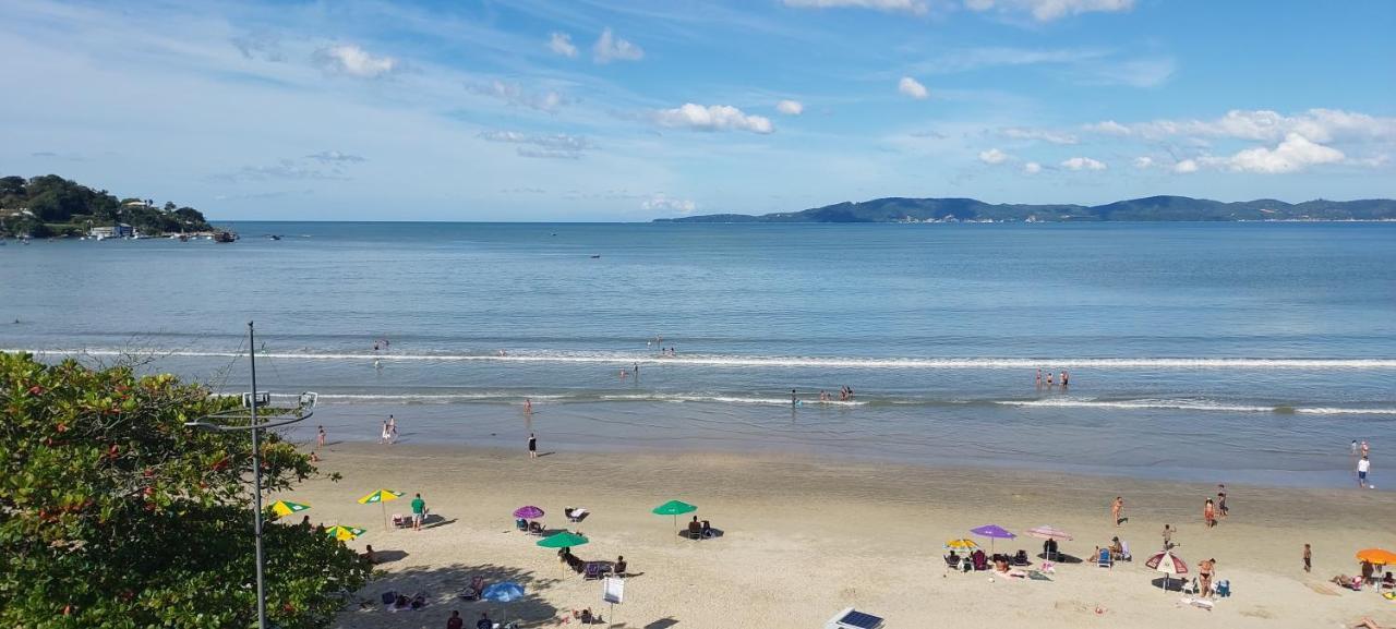 Apartamento De Cobertura Frente Para O Mar Itapema Esterno foto