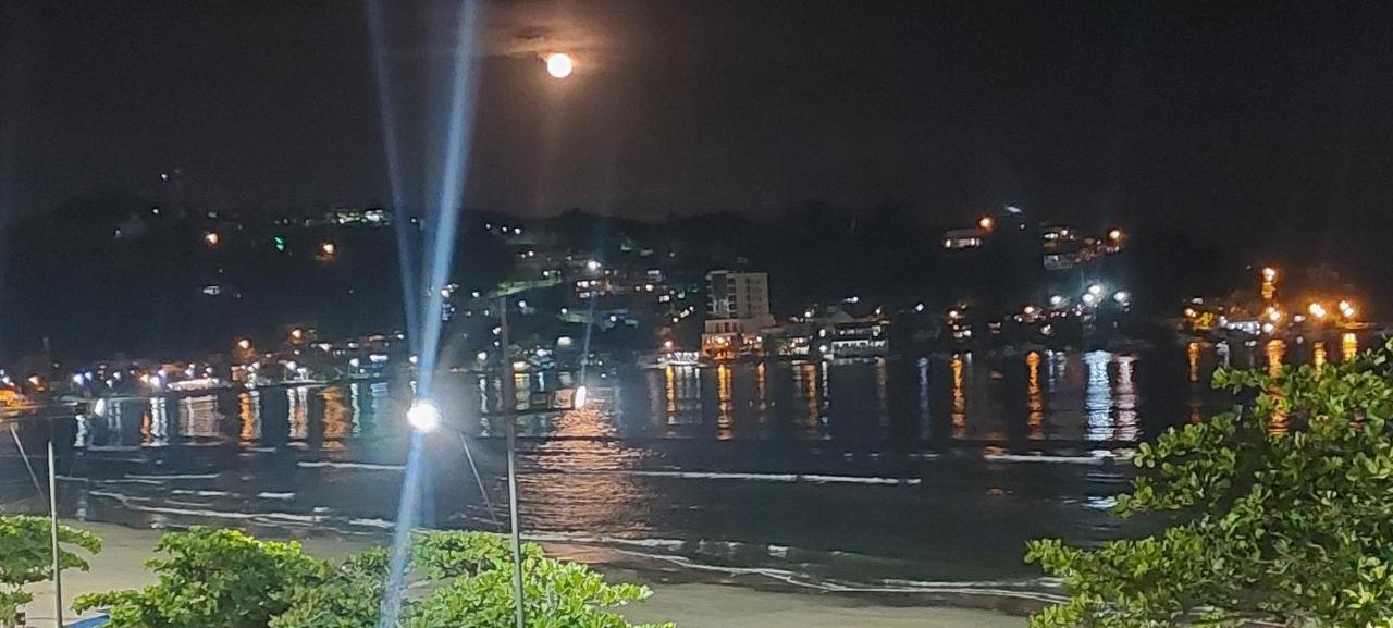 Apartamento De Cobertura Frente Para O Mar Itapema Esterno foto